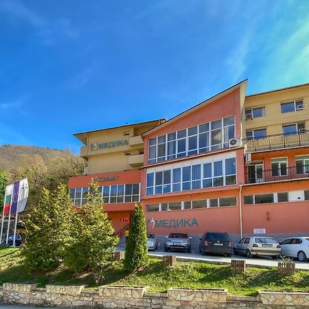 Balneo Comlex Medica Narechen Hotel Narechenski Bani Eksteriør billede
