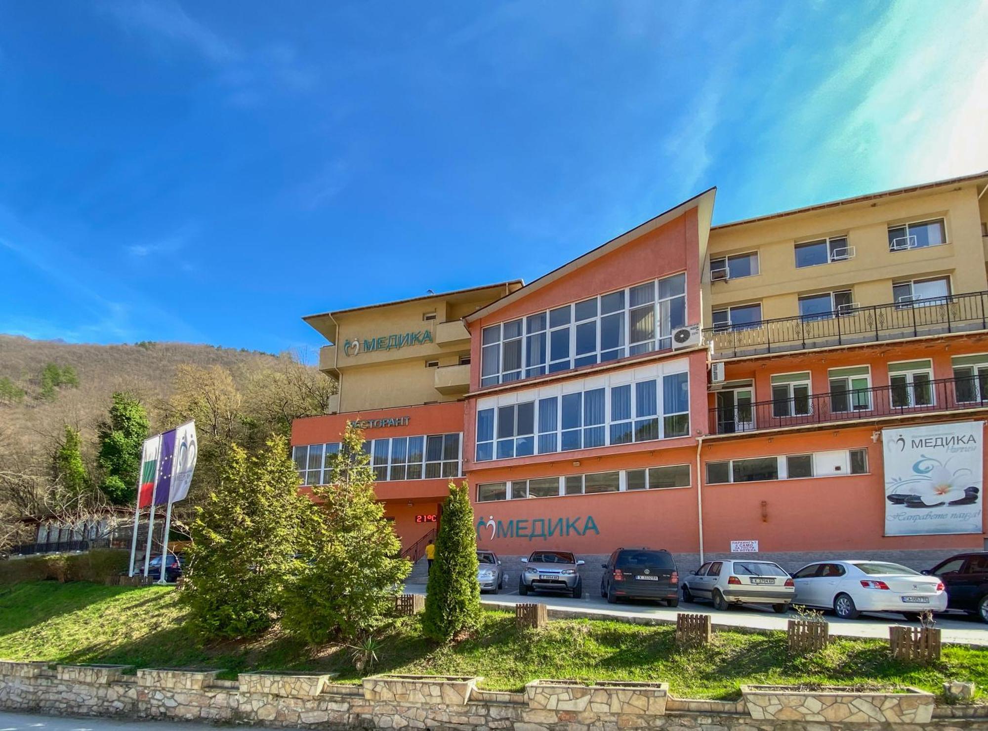 Balneo Comlex Medica Narechen Hotel Narechenski Bani Eksteriør billede